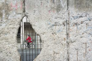 Article by Dr. Frackman reissued in journal’s marking of Wall anniversary